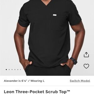 Figs black mens Leon scrub top medium NWOT